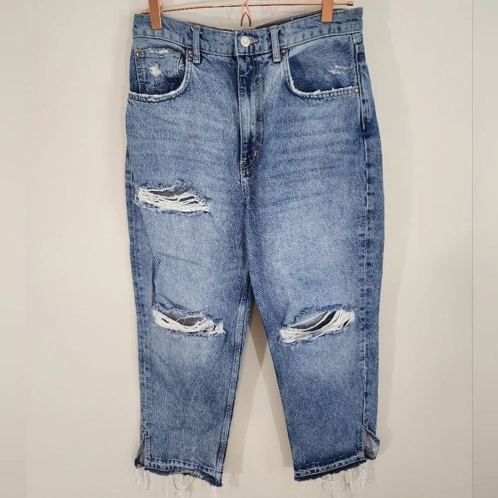 Free People We The Free Lita Distressed High Rise‎ Jeans 30 Light Wash Raw Hem
